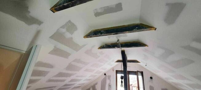 Sucha zabudowa GK, adaptacje poddaszy, ścianki, gładzie