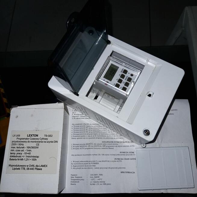 Programator LEXTON w obudowie , zaślepki 8programów