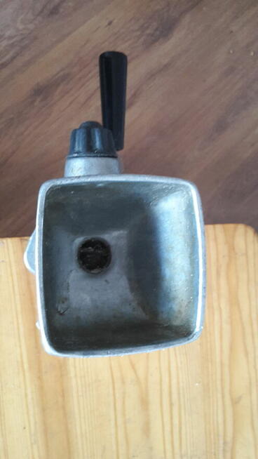 Maszynka ręczna do mielenia orzechów, arachidów - Śląsk