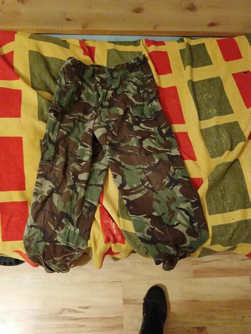 Sprzedam spodnie wojskowe