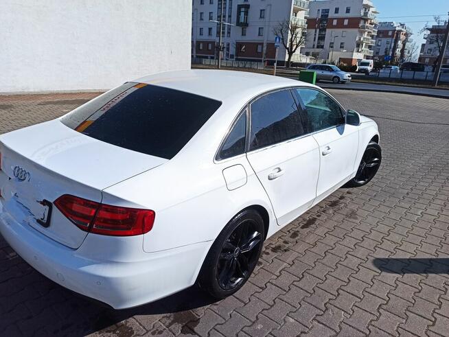 Audi A4 B8 2008 2.0 tdi 143 manual