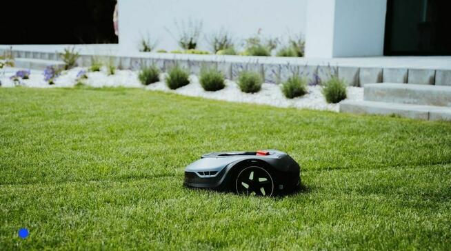 Montaż, instalacja robotów koszących Stalco, Einhell, Nac.