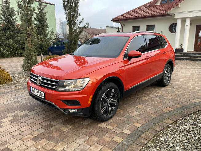 Volkswagen Tiguan Allspace 2.0 benzyna, 7-osobowy, bog