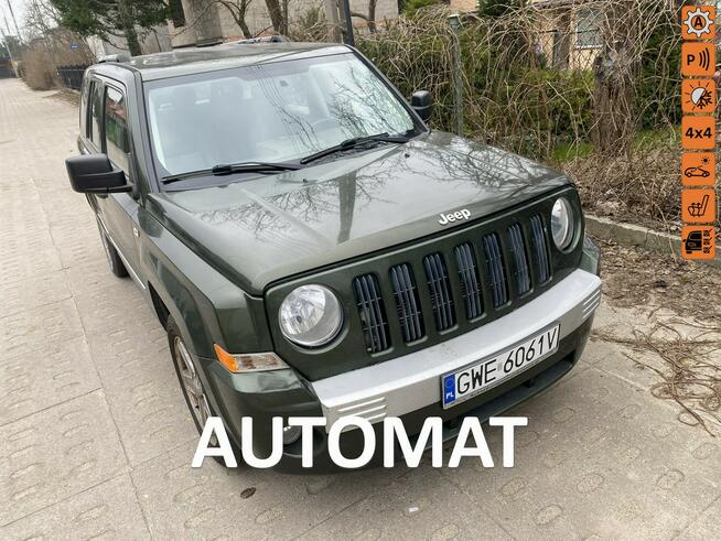 Jeep Patriot 2,4 benz, automat, 4*4, parktronik, skóry, podgrzewane fotele,tempomat