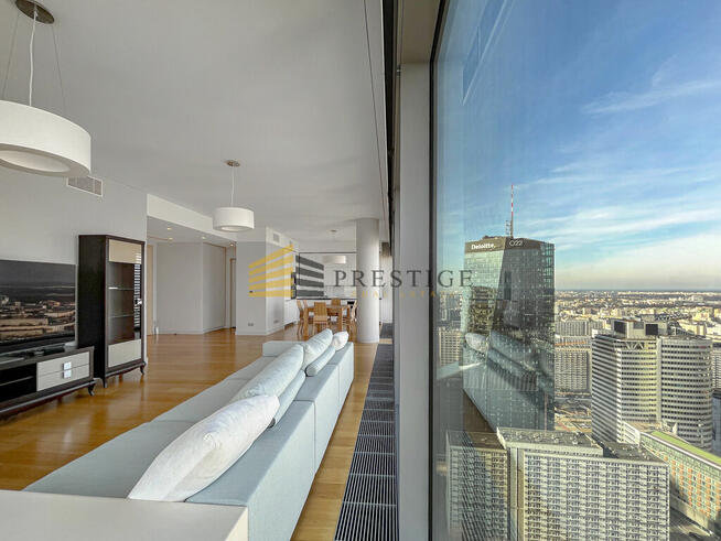 Najbardziej luksusowy apartament w Warszawie.