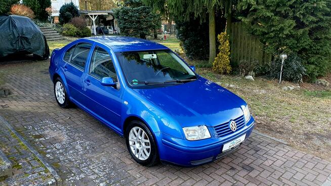 Volkswagen Bora 1,8 Turbo z Niemiec Super Kolor Bezwypadkowa Alu Polecam !