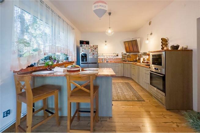 Dom w centrum Bielsko-Biała z widokiem na góry