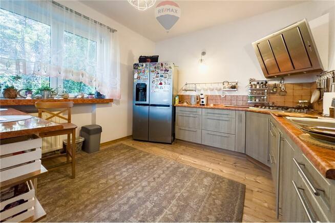 Dom w centrum Bielsko-Biała z widokiem na góry