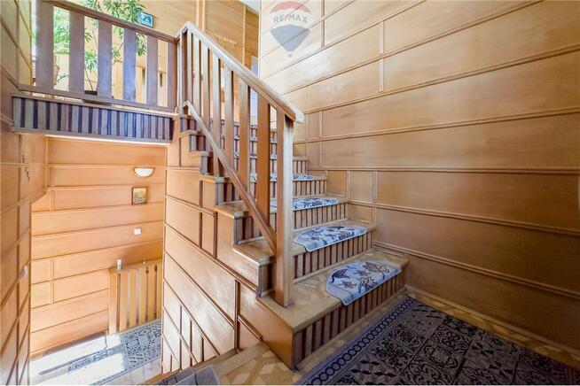 Dom w centrum Bielsko-Biała z widokiem na góry