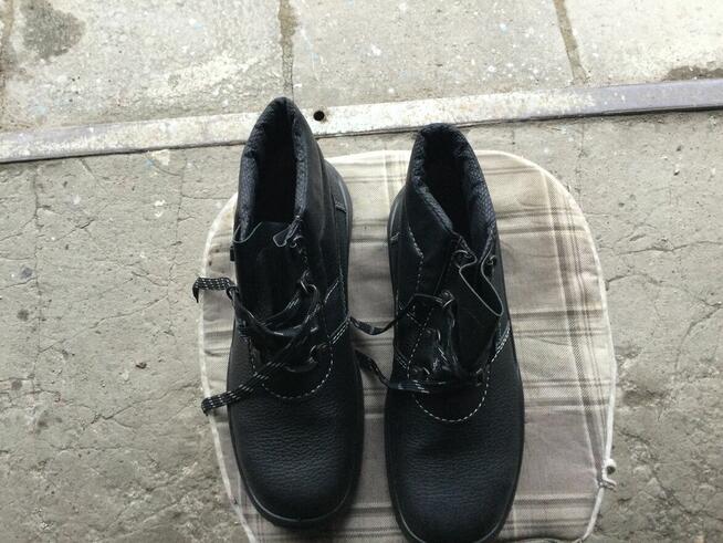 Sprzedam buty robocze nr 44