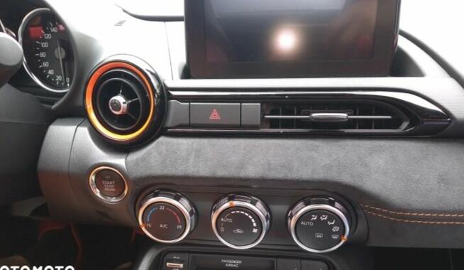 Dla konesera Mazda MX5 30 Anniversary