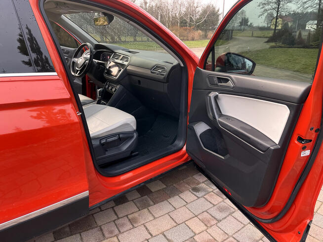 Volkswagen Tiguan Allspace 2.0 benzyna, 7-osobowy, bog