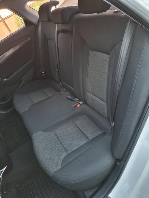 Sprzeda Hyundaia i40