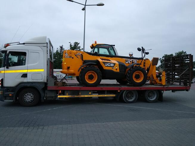 Pomoc drogowa transport sprzętu budowlanego, rolniczego