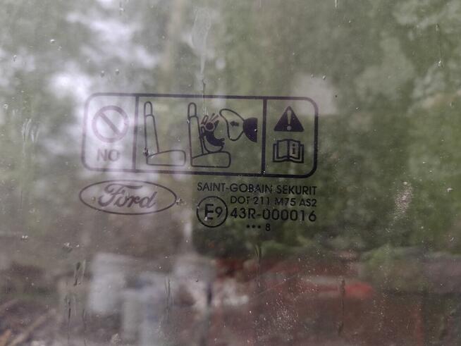 Części Ford Focus MK2 lift prawe szyby ,przednia, tylna