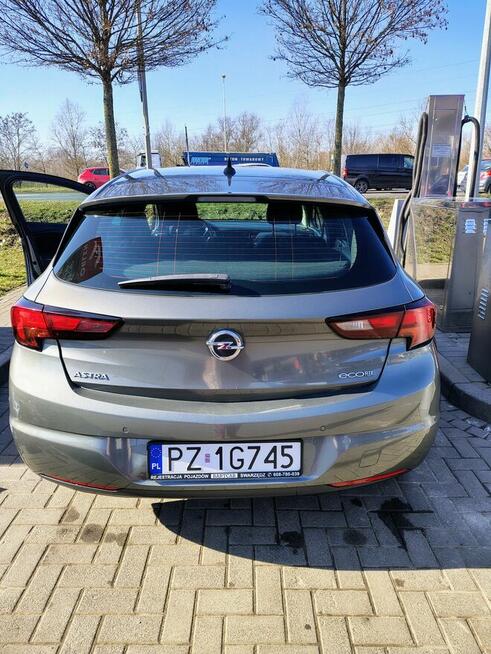 Opel Astra V 1.0