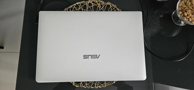 Laptop ASUS
