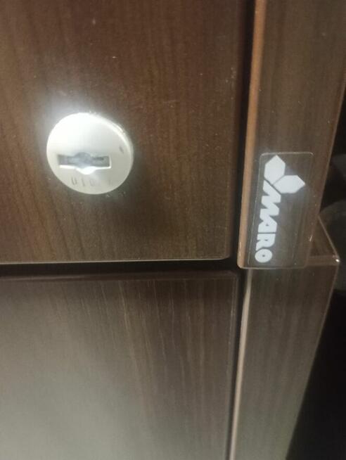 Kontenerek pod biurko przybornik brąz jezdny na kółkach