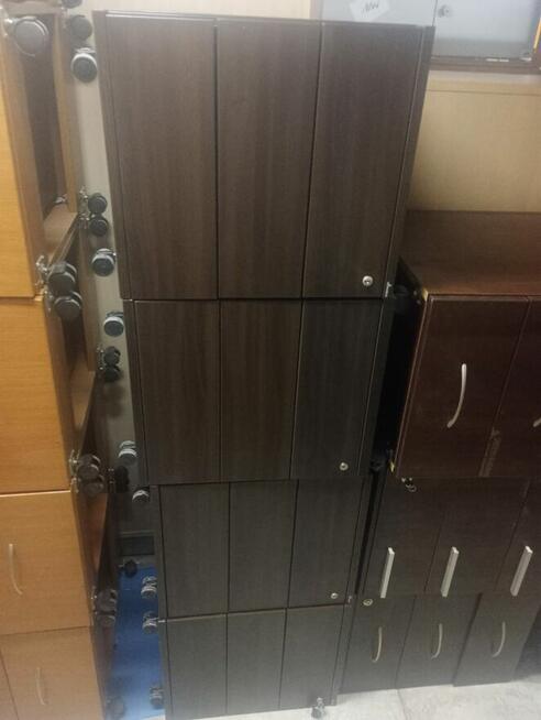 Kontenerek pod biurko przybornik brąz jezdny na kółkach