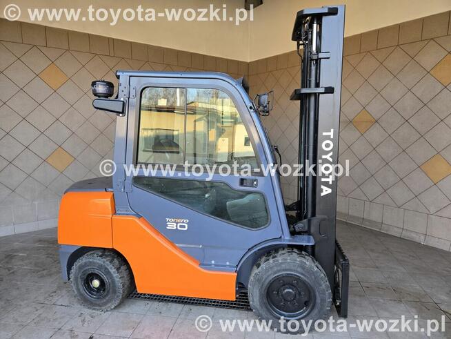 Wózek widłowy TOYOTA 8FDF30 , wolny skok, 8FD30 Linde