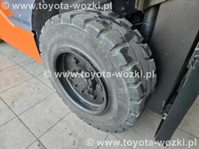 Wózek widłowy TOYOTA 8FDF30 , wolny skok, 8FD30 Linde