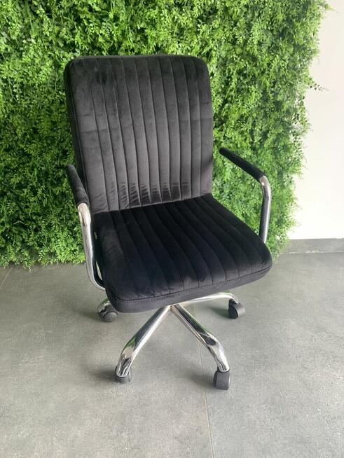 Krzesło biurowe obrotowe eleganckie z podłokietnikami- x12