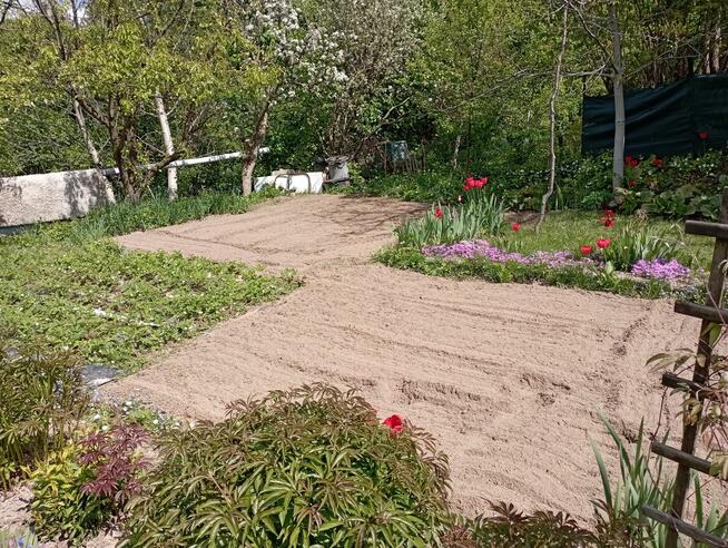 Usługi glebogryzarką