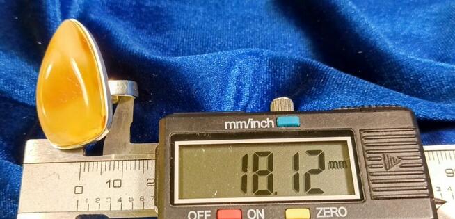 Pierścionek Srebrny z Bursztynem Roz.17/18,12mm