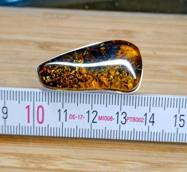Pierścionki srebrny z bursztynem roz.19/śred.18,68mm
