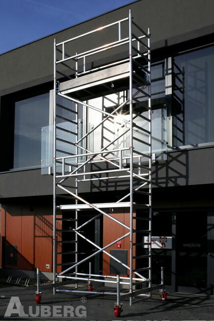 Rusztowanie przejezdne aluminiowe ALUBERG 770 - 600 z belką