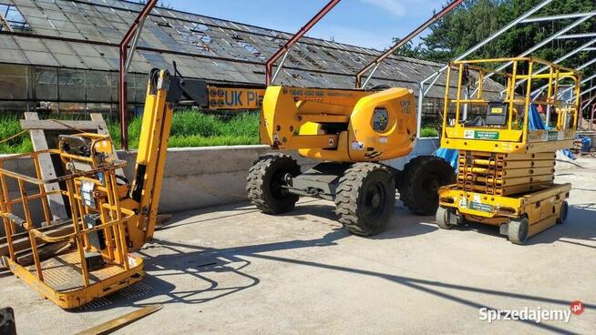 Haulotte Compact 14 podnośnik nożycowy, zwyżka