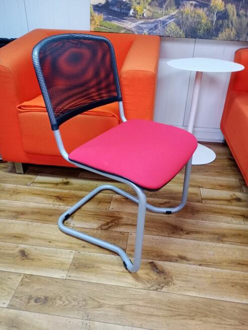 Krzesło konferencyjne czerwone krzesła fotele biurowe konfer