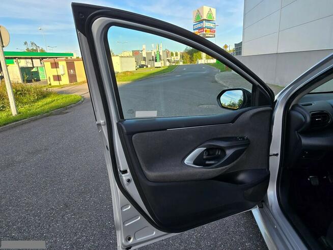 Toyota Yaris Salon Polska ASO 1.5B+LPG Bezwypadkowy Xenon LED Asystenci