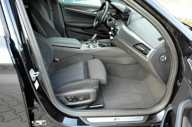 BMW M550i LIFT M-PAKIET XDRIVE Fvat23% Serwis ASO 1WŁ Harman\Kardon