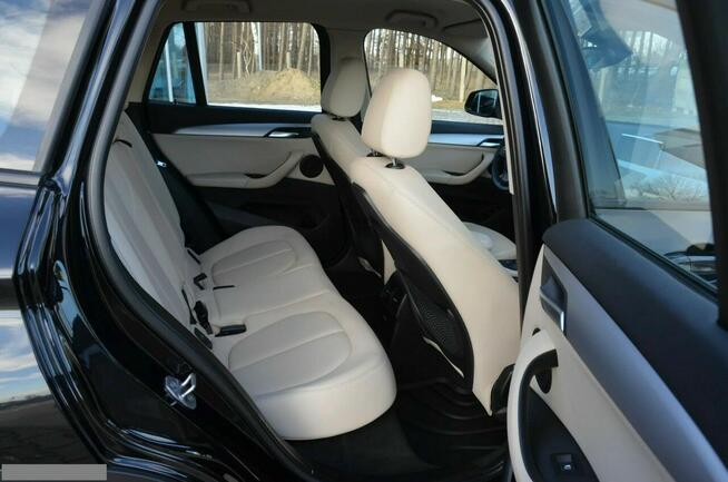 BMW X1 2022r XDRIVE 190KM Skóra Duża Navi Bezwypadkowy FVAT23%