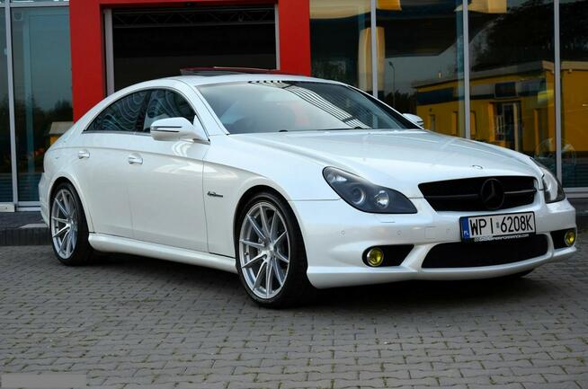 Mercedes CLS 63 AMG CLS 63AMG 6208cm3 514PS Japonia AMG LIFT