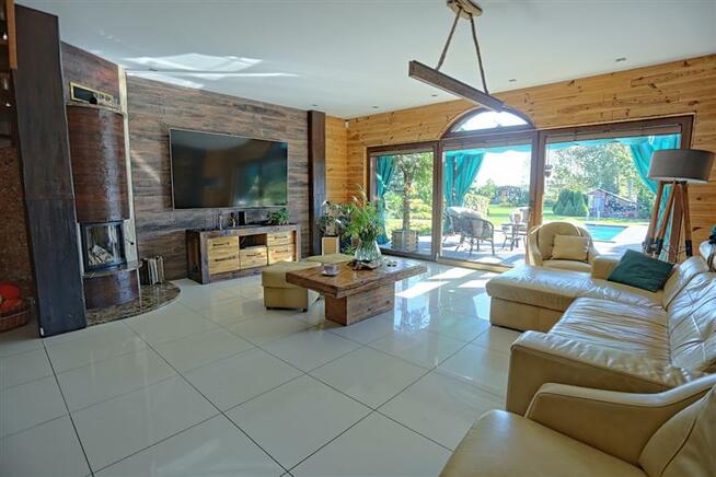 Dom Białogard, Trzebiele