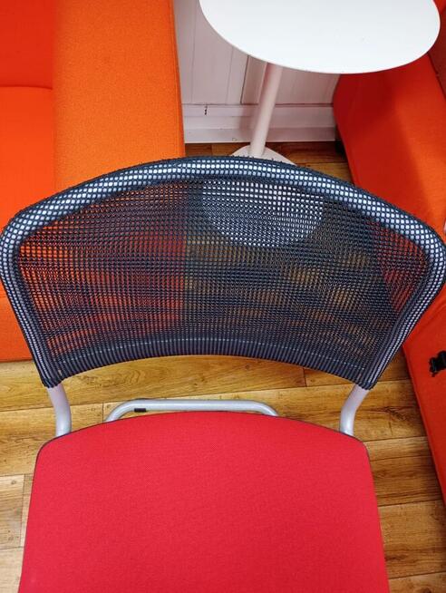 Krzesło konferencyjne czerwone krzesła fotele biurowe konfer