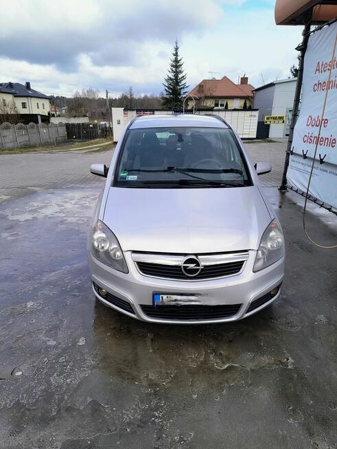 Opel Zafira B 1.8 benzyna