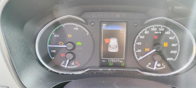 Toyota Yaris 1.5 hybryda