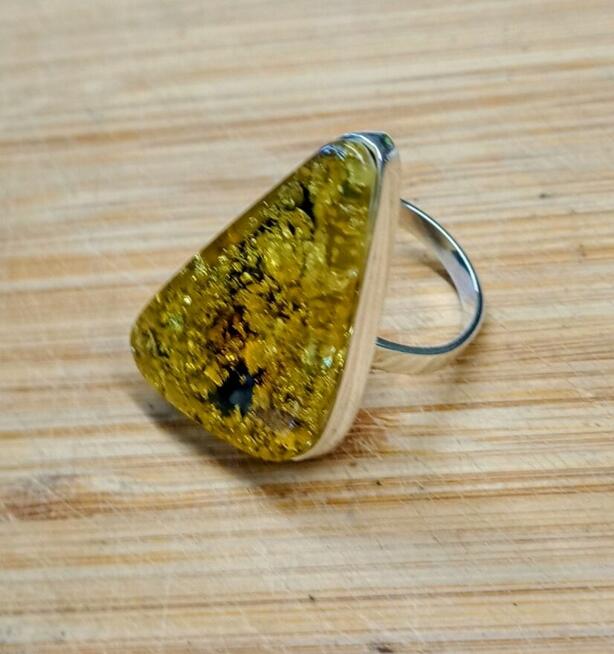 Pierścionki srebrny z bursztynem roz.20/śred.19,10mm