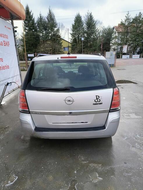 Opel Zafira B 1.8 benzyna