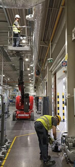 Szczupły energiczny mężczyzna potrzebny do pracy fizycznej