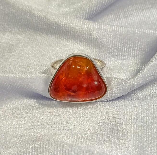 Pierścionek Srebrny z Bursztynem Roz.15/17,39mm