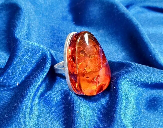 Pierścionek Srebrny z Bursztynem Roz.20/19,10mm