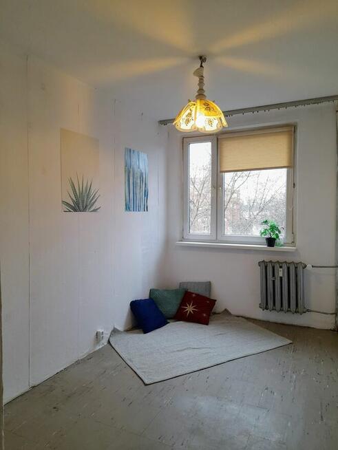 Oleśnica, 5-pokojowe mieszkanie z balkonem do remontu