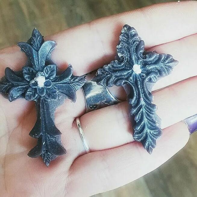 Świece zapachowe gotyckie