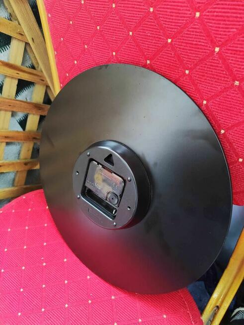 Zegar ścienny czarny na ścianę ścienny Loft drewniany drewna