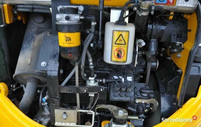 JCB 8025 koparka gąsienicowa 2,5t minikoparka