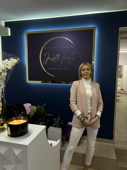 Stylizacja paznokci, manicure, pedicure, podologia.